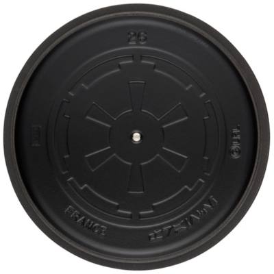 Le Creuset Darth Vader Signature Round Casserole Dish, Star Wars