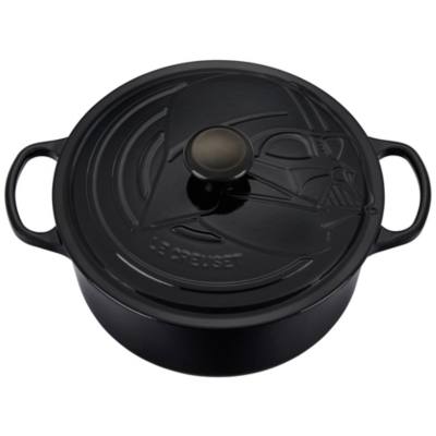Le Creuset Darth Vader Signature Round Casserole Dish, Star Wars