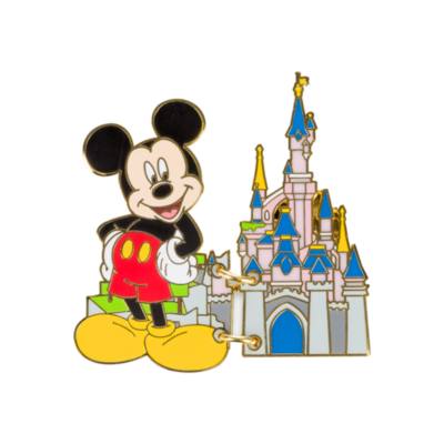 Disneyland Paris Mickey Mouse Best Day Ever Postcard Pin