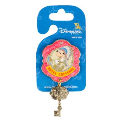 Disneyland Paris Hotel Cheyenne Key Pin