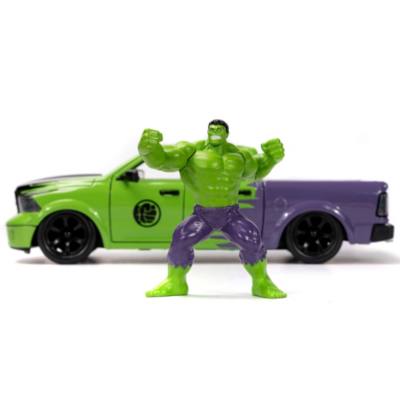 Jada Toys Hulk Figure with 2014 RAM 1500 1:24 Scale Die Cast Vehicle
