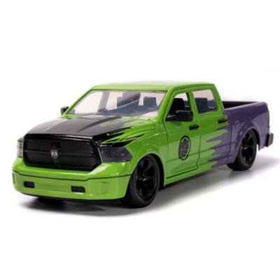 Jada Toys Hulk Figure with 2014 RAM 1500 1:24 Scale Die Cast Vehicle
