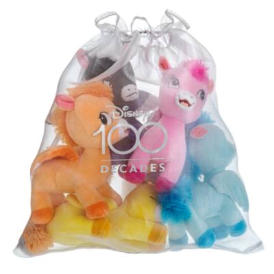 Set peluches peque&ntilde;os Peter Pegasus y familia, Fantas&iacute;a, colecci&oacute;n Disney100 Decades (3 de 10)