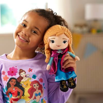 Anna and elsa soft hot sale toys