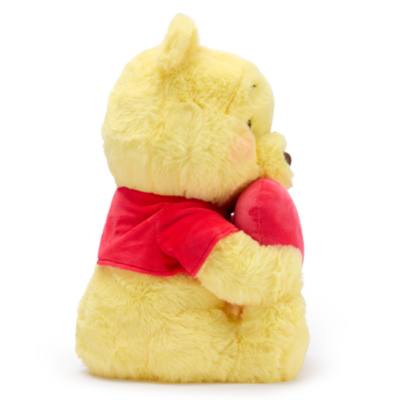 Disney Store Japan - Winnie Puuh mit Herz - Mittelgro&szlig;es Kuscheltier - 22,5 cm
