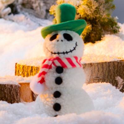 Disney Store Japan - Tim Burtons Nightmare Before Christmas - Jack Skellington - Schneemann - Mittelgro&szlig;e Kuschelpuppe - 35 cm