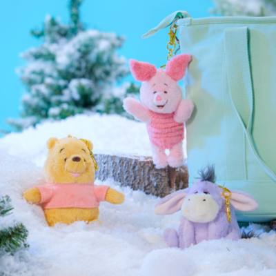 Disney Store Japan - Winnie Puuh - I-Aah - Schnee - Schl&uuml;sselanh&auml;nger mit kleinem Kuscheltier - 13 cm