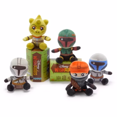 Petite peluche myst&egrave;re Chasseur de primes Disney Wishables Shimmer, Journ&eacute;e Star Wars&nbsp;2026, 14&nbsp;cm