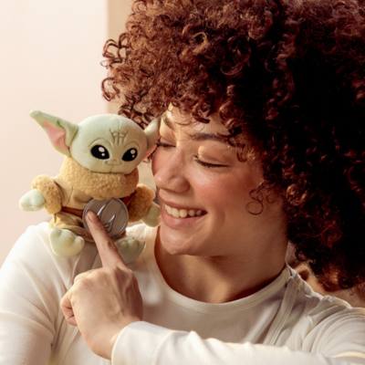 Peluche Grogu aimant&eacute;e, The Mandalorian, 15&nbsp;cm