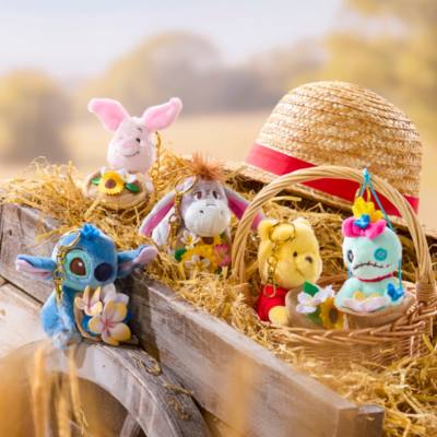 Disney Store Japan - Winnie Puuh - Summertime Soft Toy Keyring Kollektion - Kuscheltier-Schl&uuml;sselanh&auml;nger - 13 cm