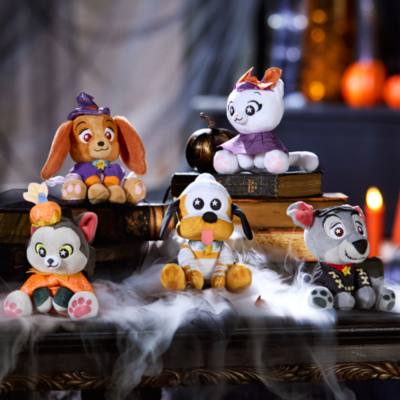 Disney Wishables Shimmer Limited Release Mystery Soft Toy, Halloween Series - 12cm