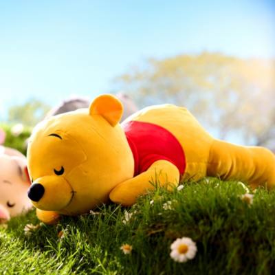 Winnie the Pooh Cuddleez Large Soft Toy - 58.5cm