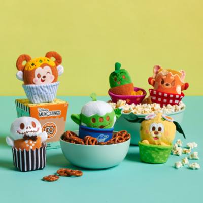 Disney Parks Disney Munchlings Sensational Snacks Mystery Small Soft Toy
