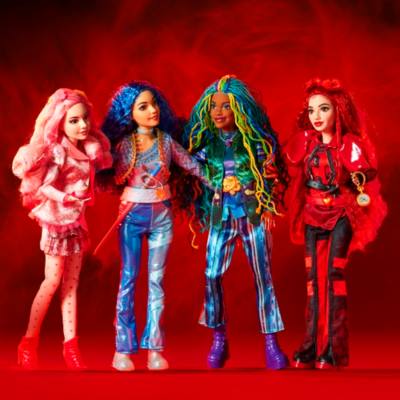 Mattel Red Fashion Doll & Accessory, Descendants: The Rise of Red