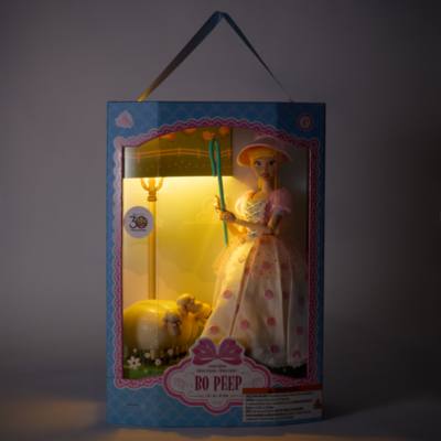 Bo Peep 30th Anniversary Limited Edition Doll with Light-Up Box, Toy Story - 40.5cm
