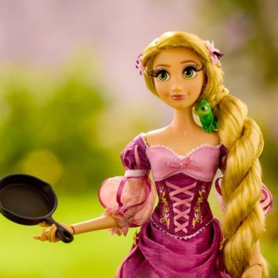 Rapunzel Limited Edition Doll &ndash; Tangled 15th Anniversary &ndash; 17''