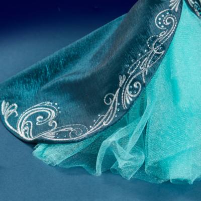 Ariel Disney Designer Collection Midnight Masquerade Series Fashionably Late Limited Edition Doll, The Little Mermaid