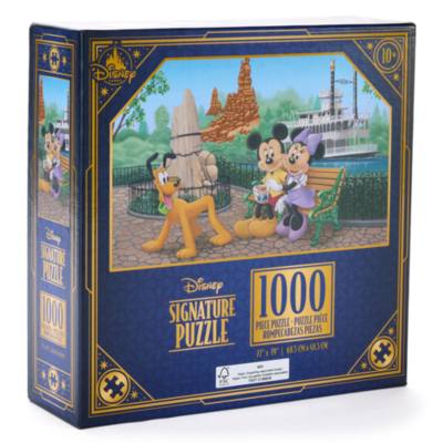 Mickey, Minnie and Pluto in Disneyland 1000 Piece Puzzle
