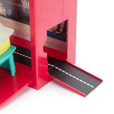 Disney Pixar Cars - Flos Caf&eacute; - Boxenstopp - Spielset