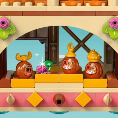 LEGO Disney Kakamora-Barge 43258