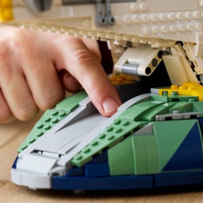 LEGO Star Wars Jango Fett's Firespray-Class Starship Set 75409