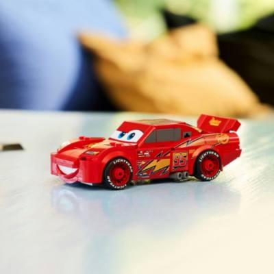 LEGO Disney Pixar Lightning McQueen 77255