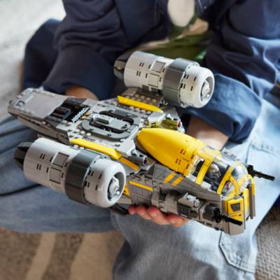 LEGO Star Wars Razor Crest Set 75447
