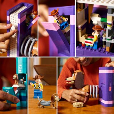 LEGO Disney and Pixar Toy Story Slinky Dog Bookends 43301