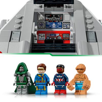 LEGO Super Heroes Avengers: Doomsday Quinjet Set 76347