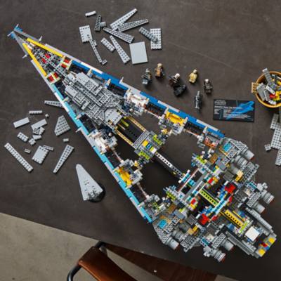 LEGO Star Wars Super Star Destroyer Executor Set 75457