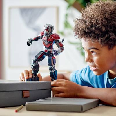 LEGO Marvel Ant-Man Construction Figure Set 76256
