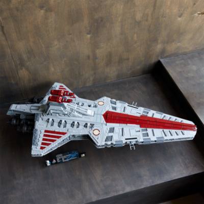 LEGO Venator-Class Republic Attack Cruiser Set 75367