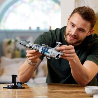 LEGO Star Wars Invisible Hand Set 75377