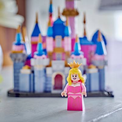 LEGO Disney Mini Disney Sleeping Beauty Castle Set 40720