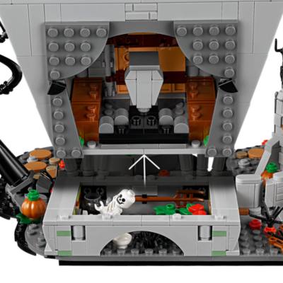 LEGO Disney Tim Burton's The Nightmare Before Christmas Set 21351