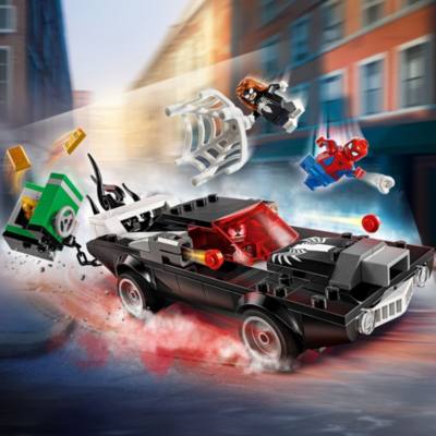 LEGO Marvel Spider-Man vs. Venom Muscle Car Set 76309