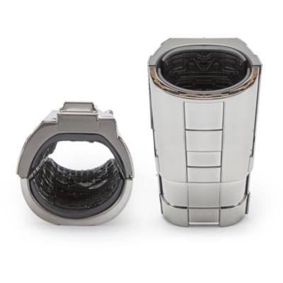 Mandalorian Gauntlets, Star Wars: Galaxy&rsquo;s Edge