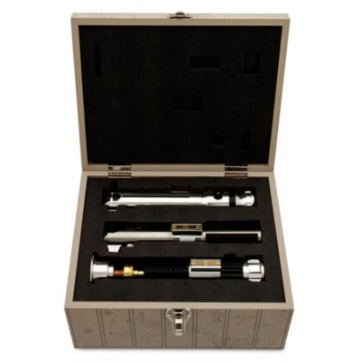 Star Wars: The Clone Wars Limited Edition LIGHTSABER Hilt Set