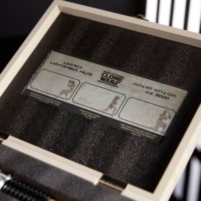 Star Wars: The Clone Wars Limited Edition LIGHTSABER Hilt Set