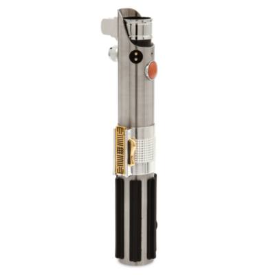 Star Wars: The Clone Wars Limited Edition LIGHTSABER Hilt Set