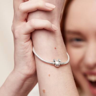 Disney X Pandora Mickey Mouse Clasp Moments Snake Chain Bracelet