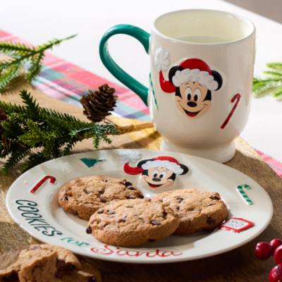 Mickey Mouse &lsquo;Cookies for Santa&rsquo; Plate