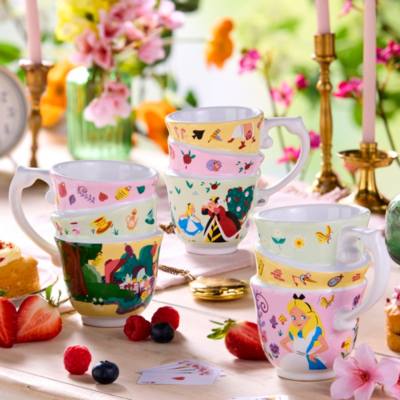 Taza apilada Sombrerero Loco, Alicia en el Pa&iacute;s de las Maravillas