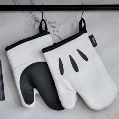 Prestige Disney Monochrome Mickey Mouse Oven Gloves Pair & Silicone Grip Pad