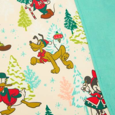Mickey Mouse and Friends Festive Vintage Tea Towel Set