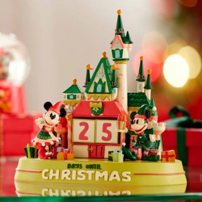 Mickey Mouse and Minnie Mouse Festive Fantasyland Castle Countdown Calendar Figure