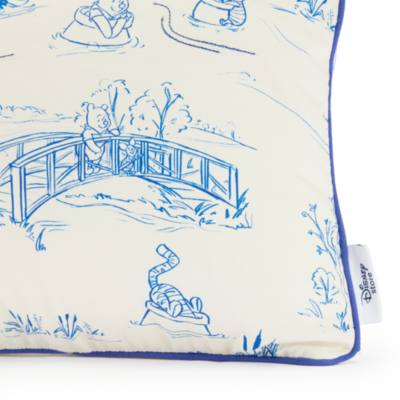Winnie the Pooh and Friends Cushion Cover
