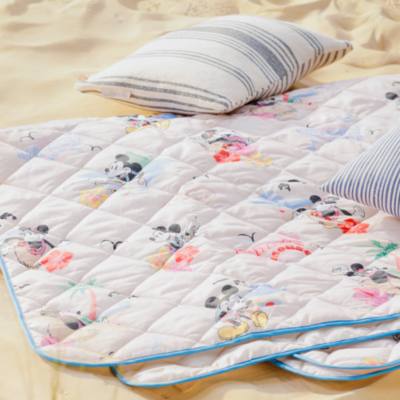 Mickey Mouse and Minnie Mouse Summer Picnic Blanket