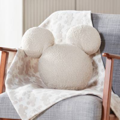Mickey Mouse Home Haven Throw