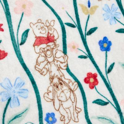 Winnie the Pooh and Friends Fleece Throw